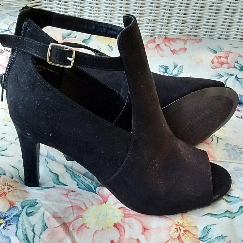 Torid Black soft leather heeled shoes