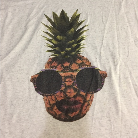 CROOKED MONKEY PINEAPPLE TEE SIZE SMALL - Picture 2 of 3