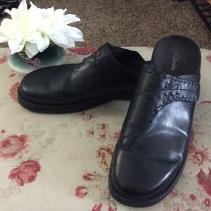 Clarks Black Leather Slip-on Size 12M