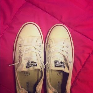 White converse