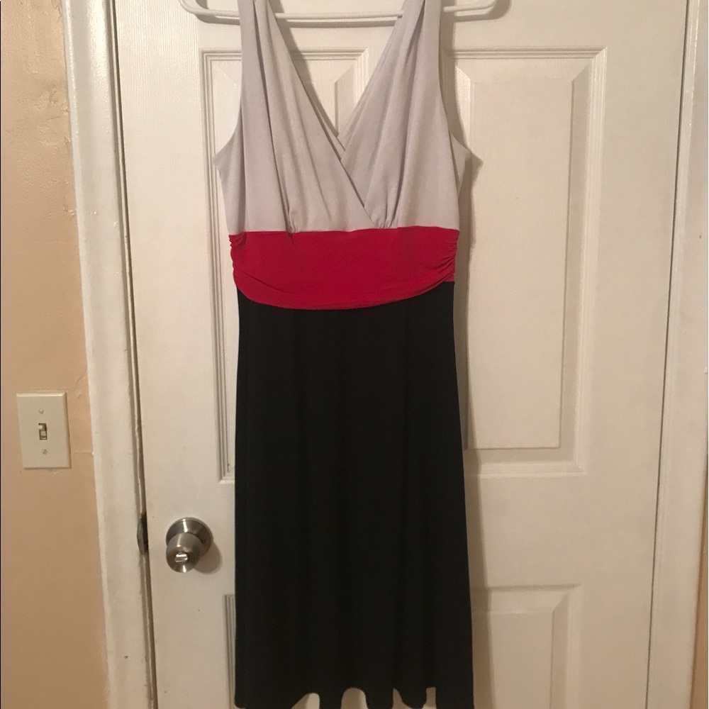 Black pink and white a line dress