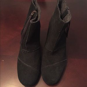 Toms wedge ankle boots