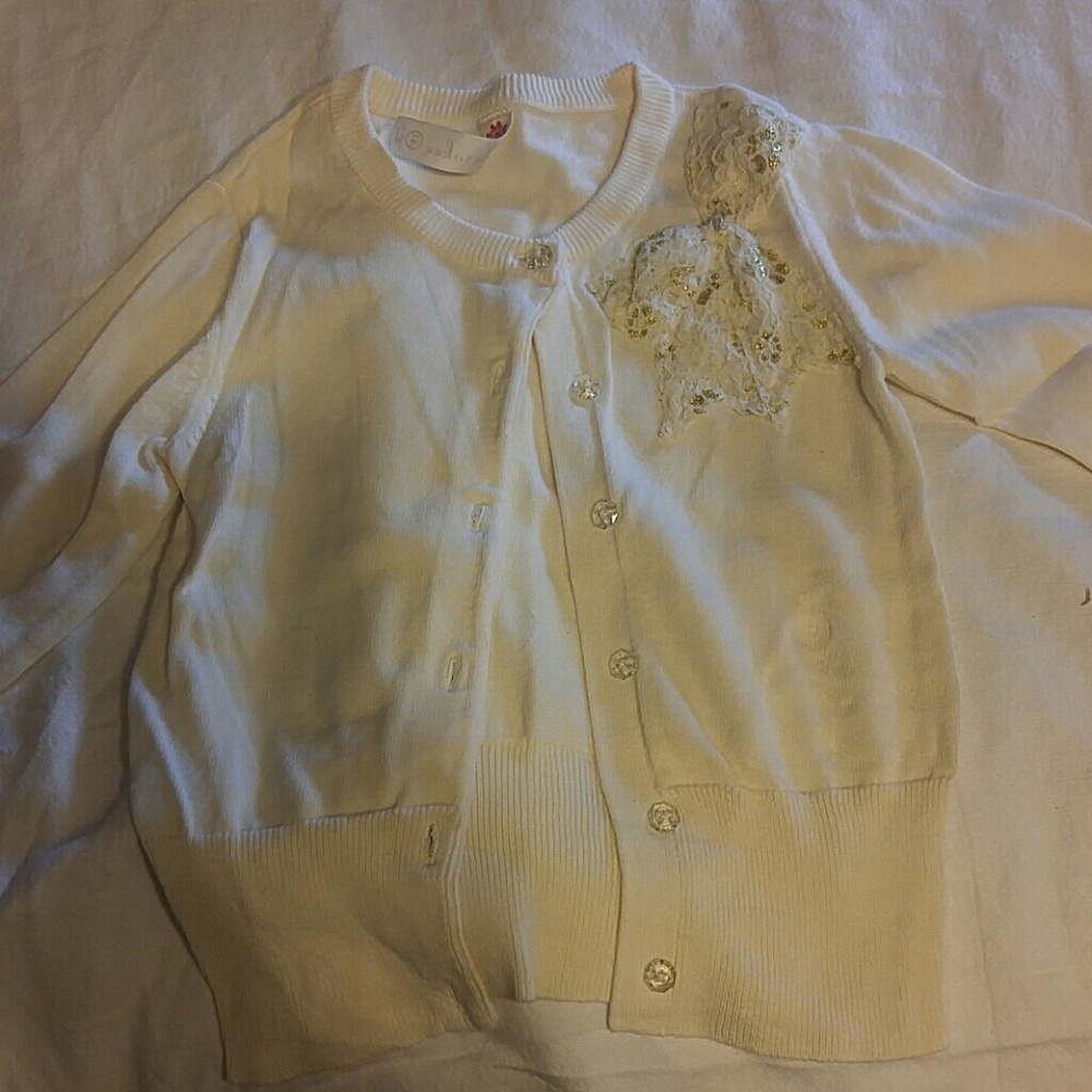 Girls sweater