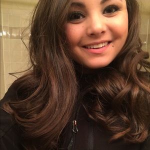 Meet your Posher, Erin
