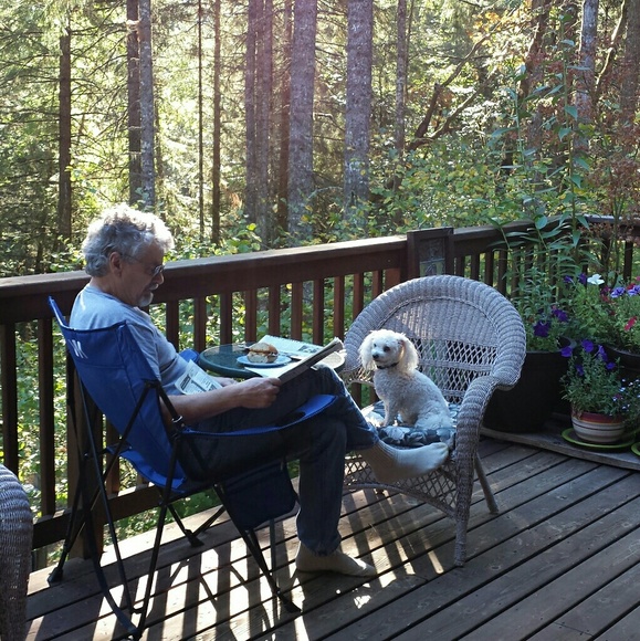 Meet your Posher, Kimberly! - Picture 4 of 4