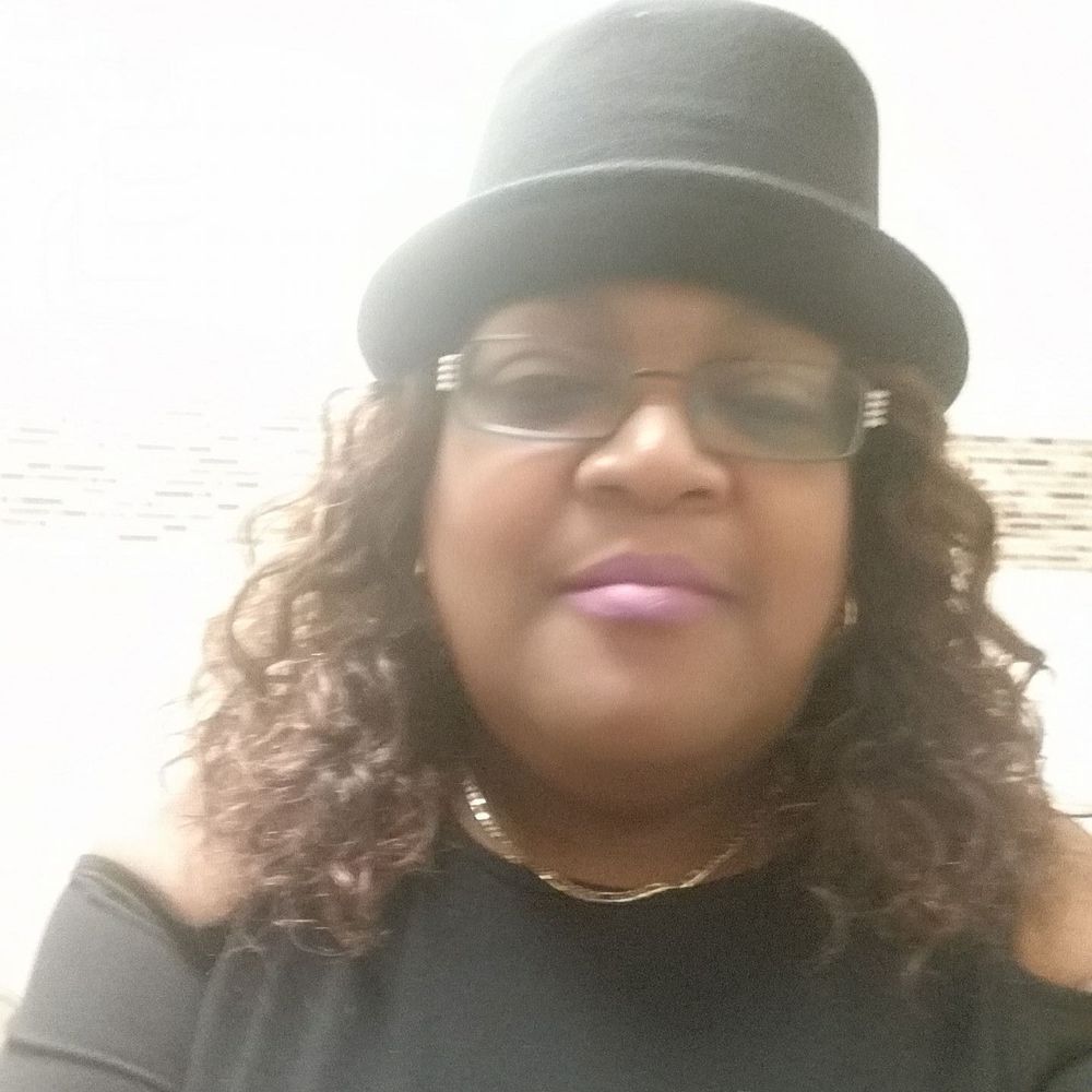 Meet your Posher, Sheila