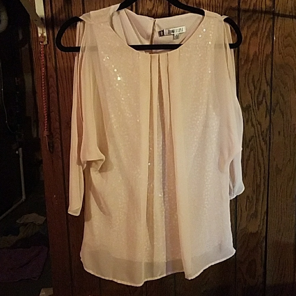 Pinkish blouse - so cute!!