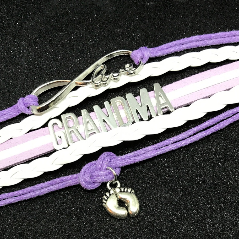 🌸 2 for $15 🌸 PERFECT GIFT FOR THE GRANDMA TO BE