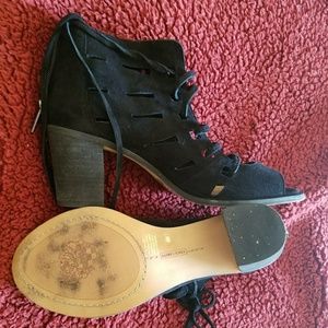 Vince Camuto tie up booties