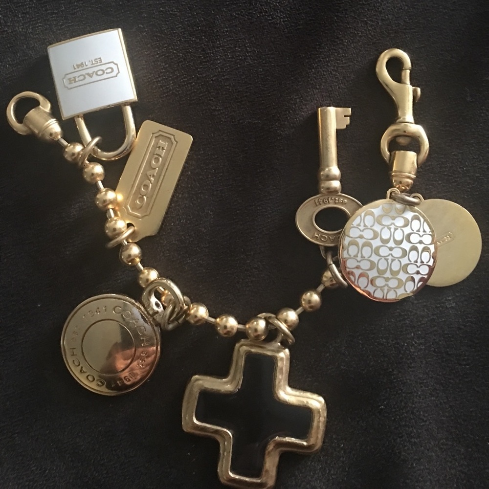 COACH SOLD 🌺authentic bracelet substantial weight - Picture 2 of 4