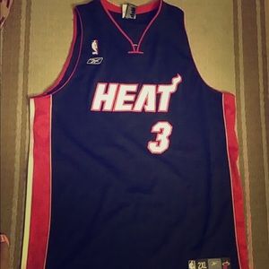 Miami Heat Basketball jersey Dwayne Wade #3