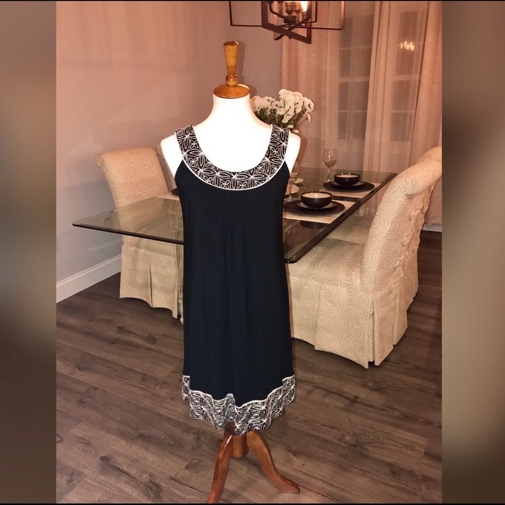 Dress Ronnie Nicole size 10