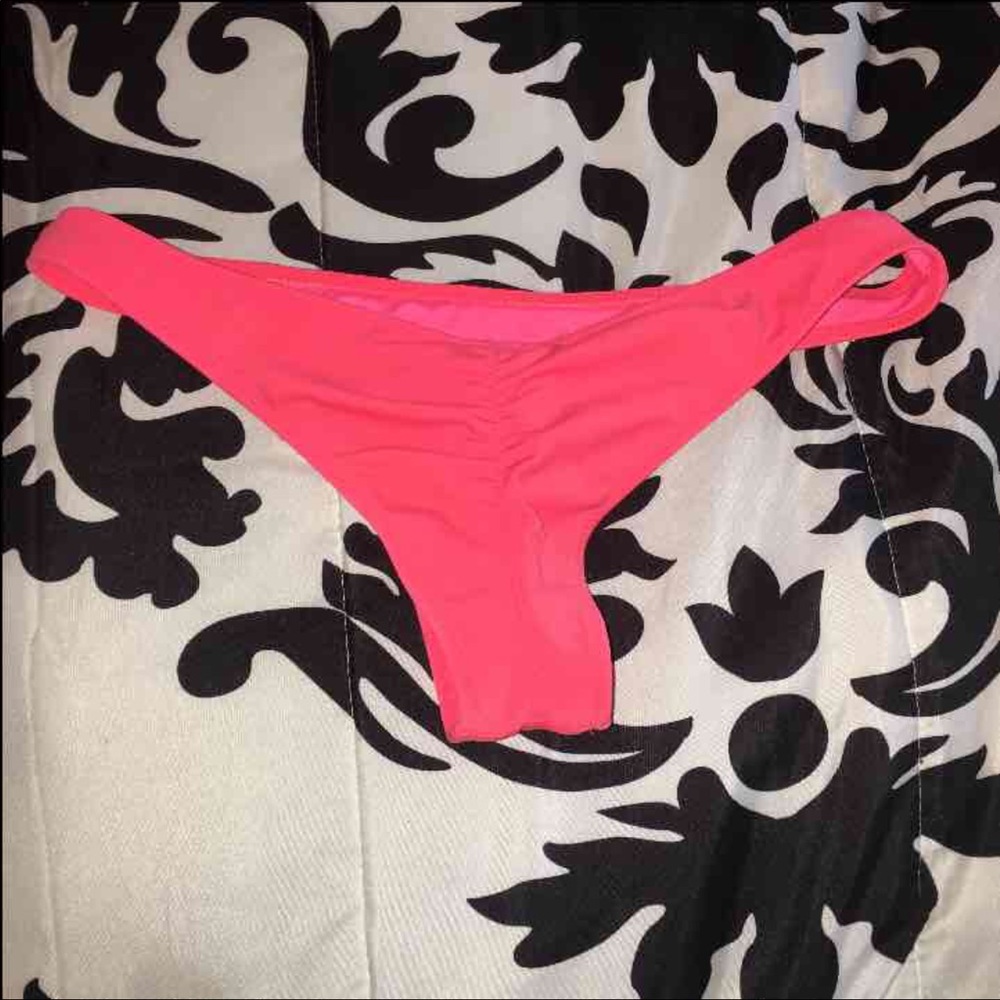 Vs bottoms - Picture 2 of 4