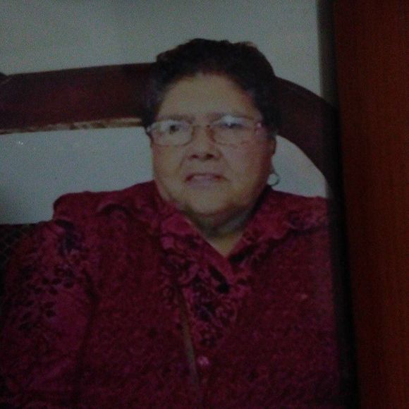Meet your Posher, Adela - Picture 1 of 1