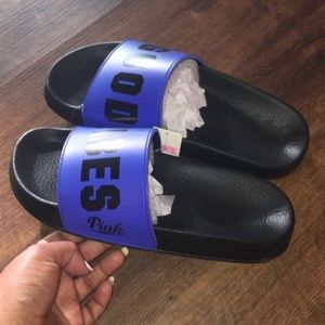 PINK VS Summer Slides