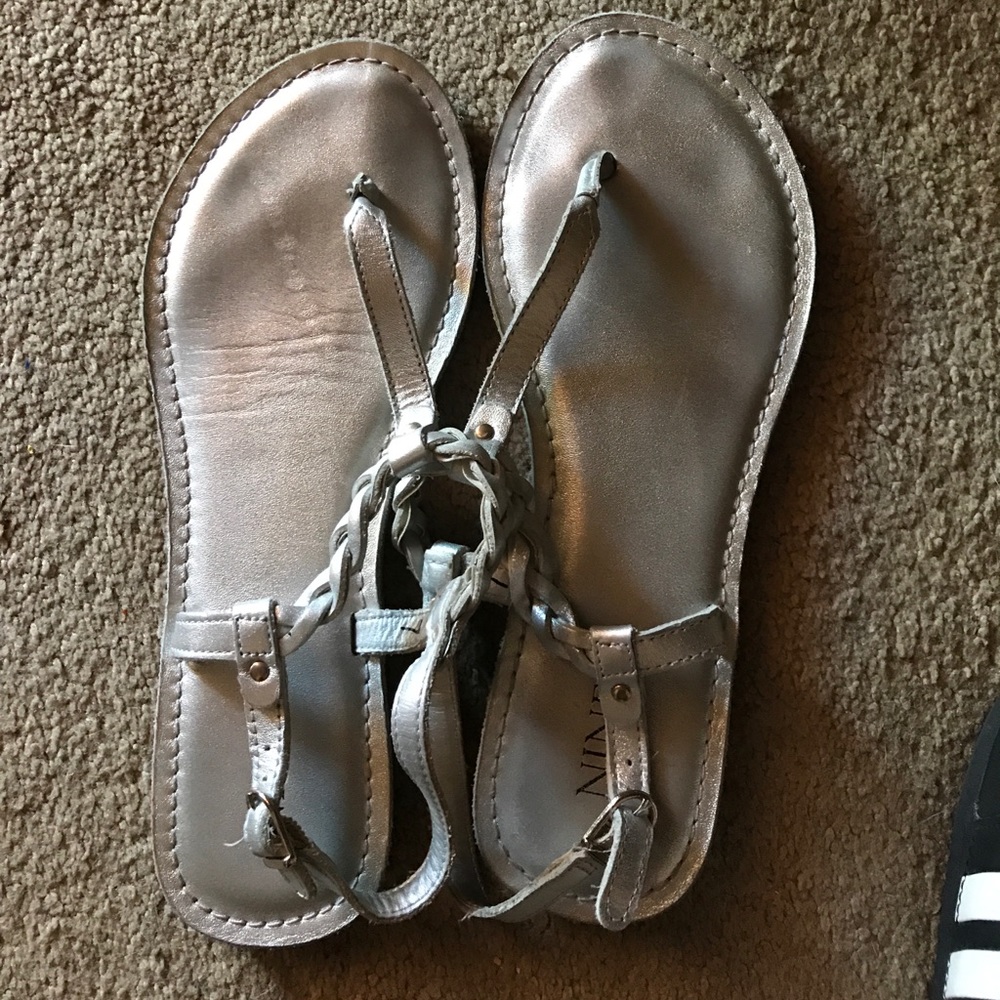 Silver sandals - Picture 2 of 3