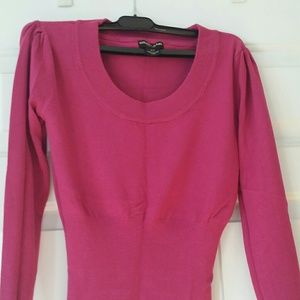 GUESS long sleeve sweater/ blouse
