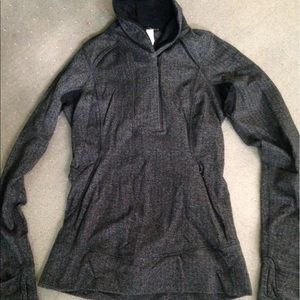lululemon think fast pullover size 6
