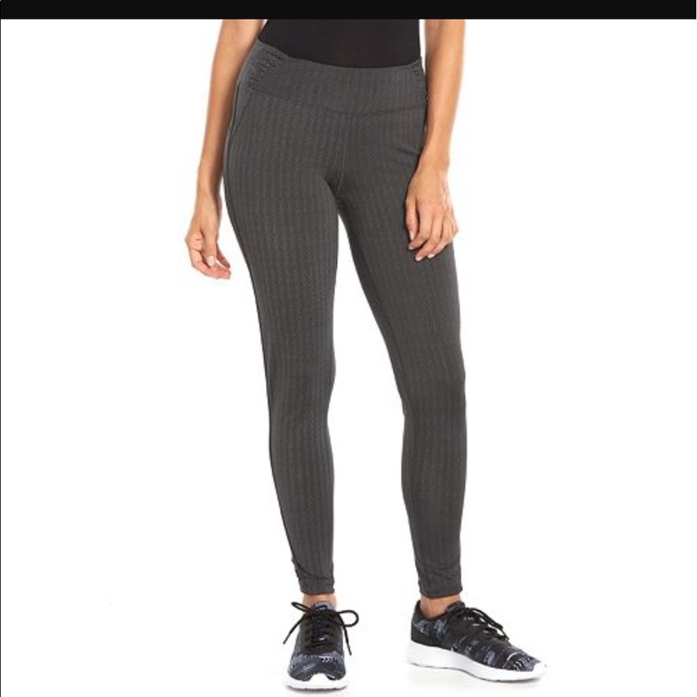 Like-New FREE2B Leggings in Herringbone (Medium)