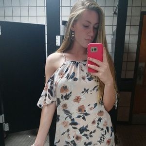 Meet your Posher, Sierra