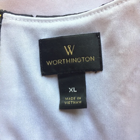 Beautiful Knee Length Dress - Picture 2 of 4