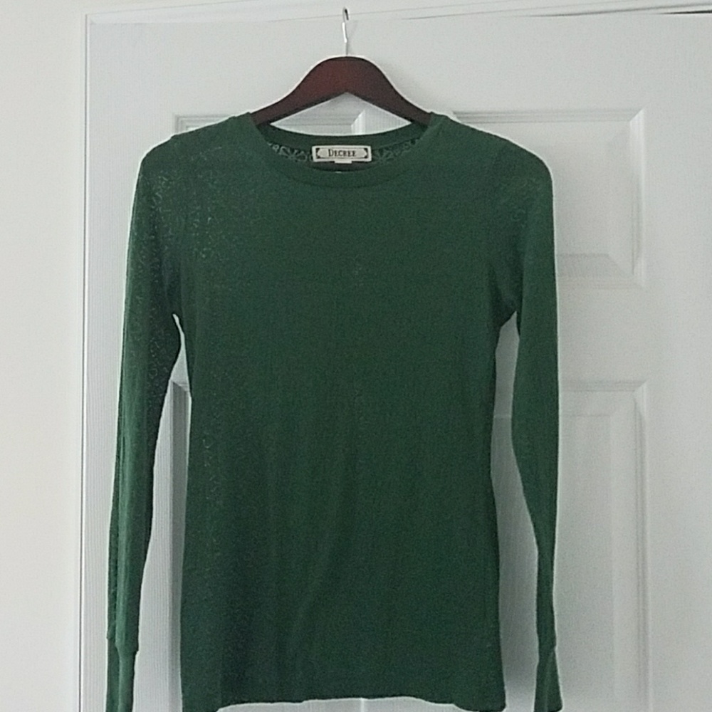 Long sleeve sheer green blouse