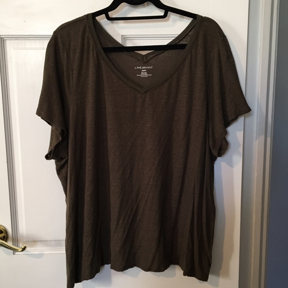 lane bryant - v-neck tee - olive green- 22/24