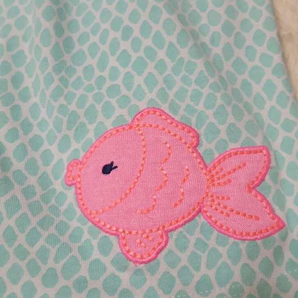 Infant girls onesie dress! - Picture 2 of 4