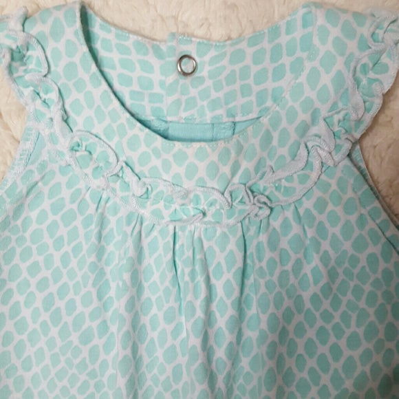 Infant girls onesie dress! - Picture 3 of 4