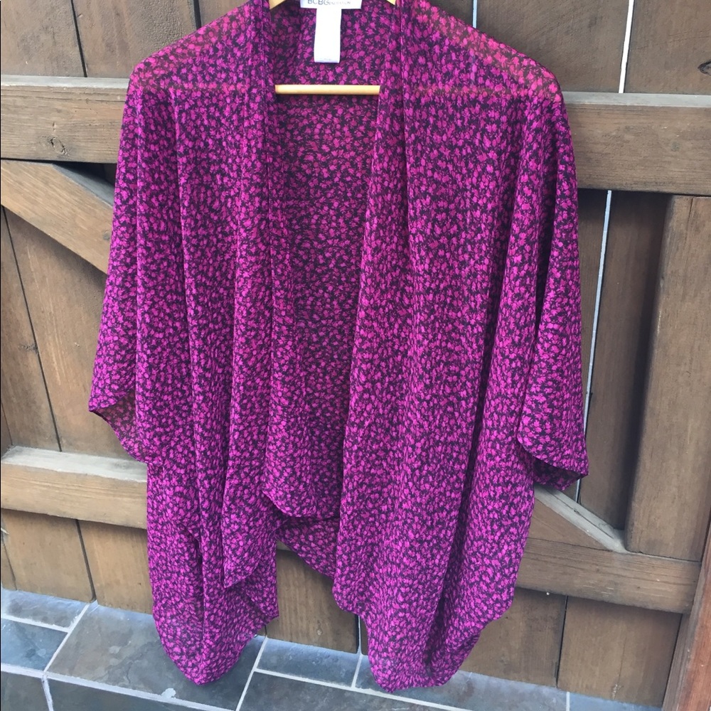 BCBGeneration- Kimono style wrap