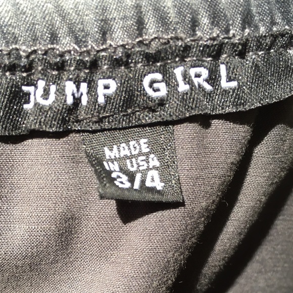 Mini Strapless Dress with Pockets - Picture 3 of 3