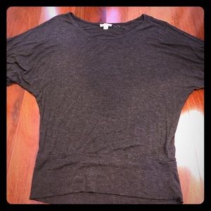 Medium grey dolman short sleeve top