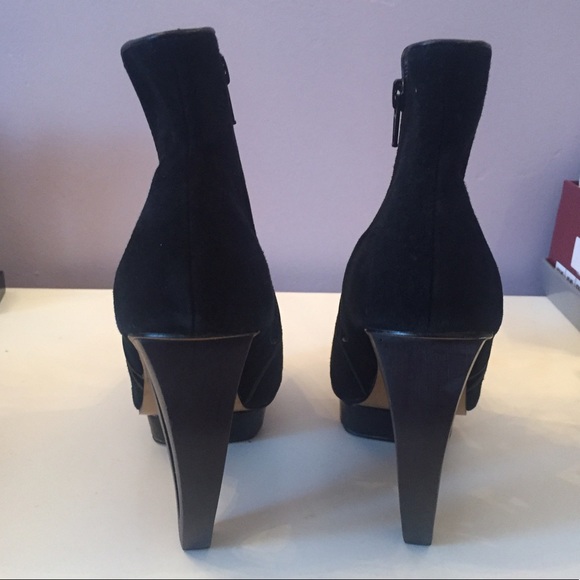 Super cool design boots - Picture 5 of 7