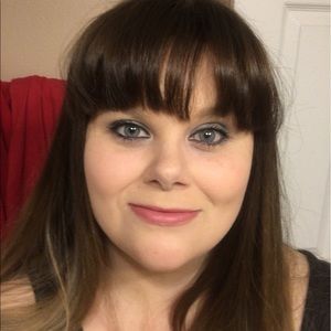 Meet your Posher, Ali