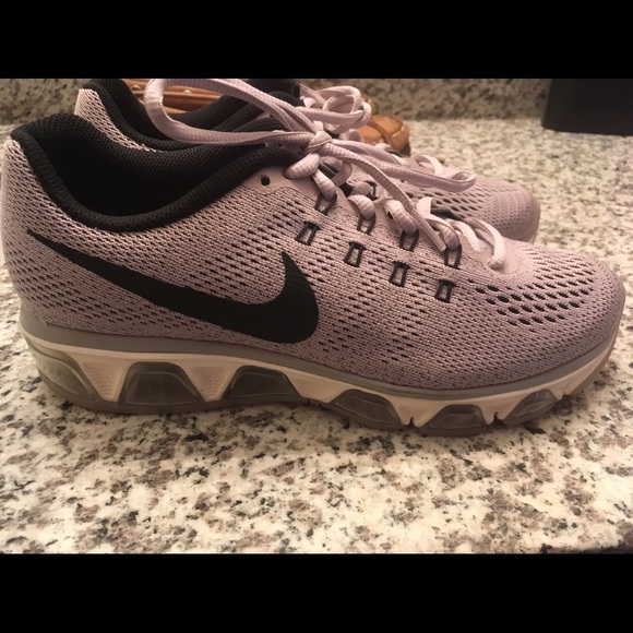 Light purple women's Nike air max sneakers - Picture 1 of 3