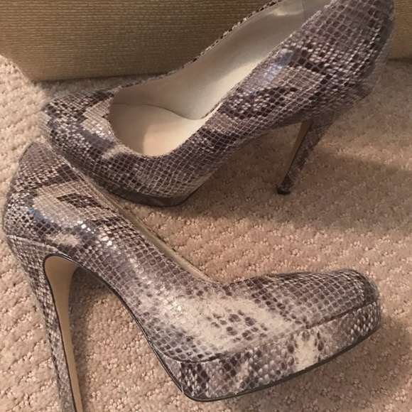 Michael Kors Python Pumps-SOLD OUT!! - Picture 2 of 6