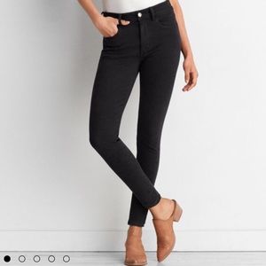 🎉SALE🎉 American Eagle High Rise Jegging
