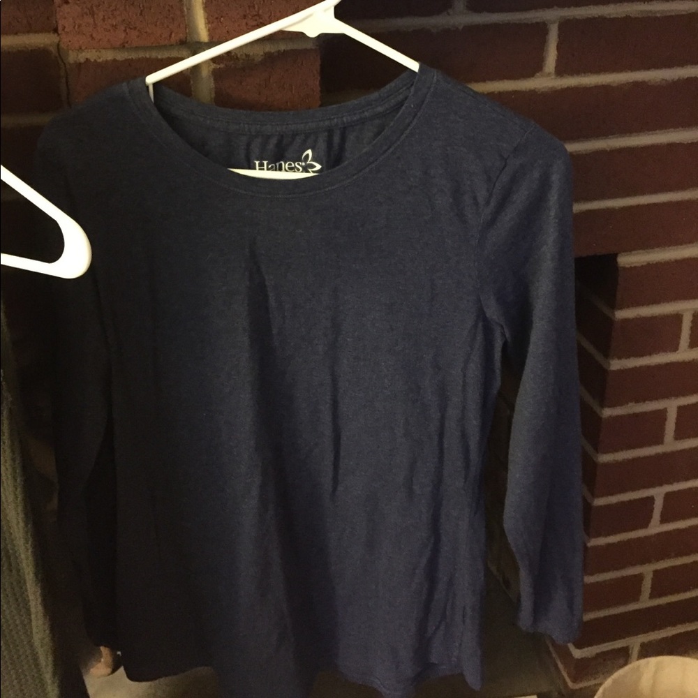 Blue long sleeve tee