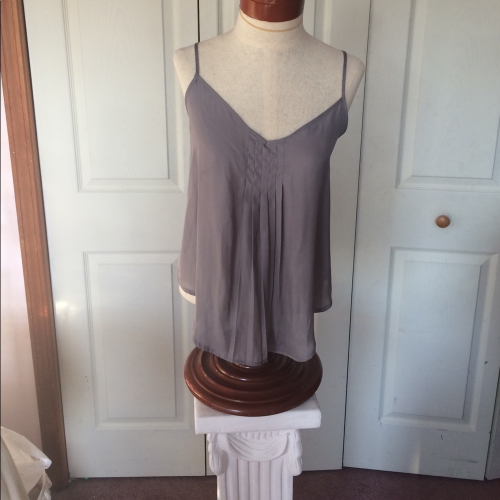 Medium gray tank with detail back and front