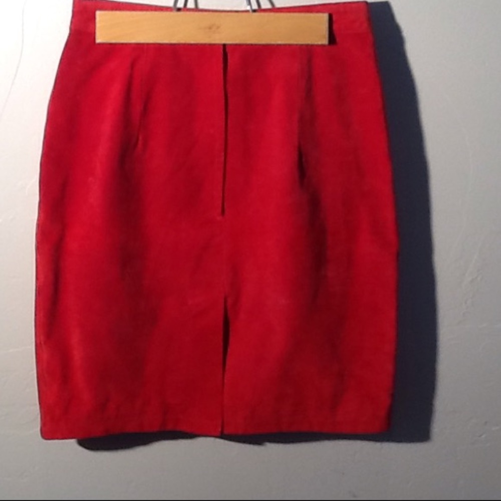 Global Identity Red Leather Skirt - Picture 3 of 5