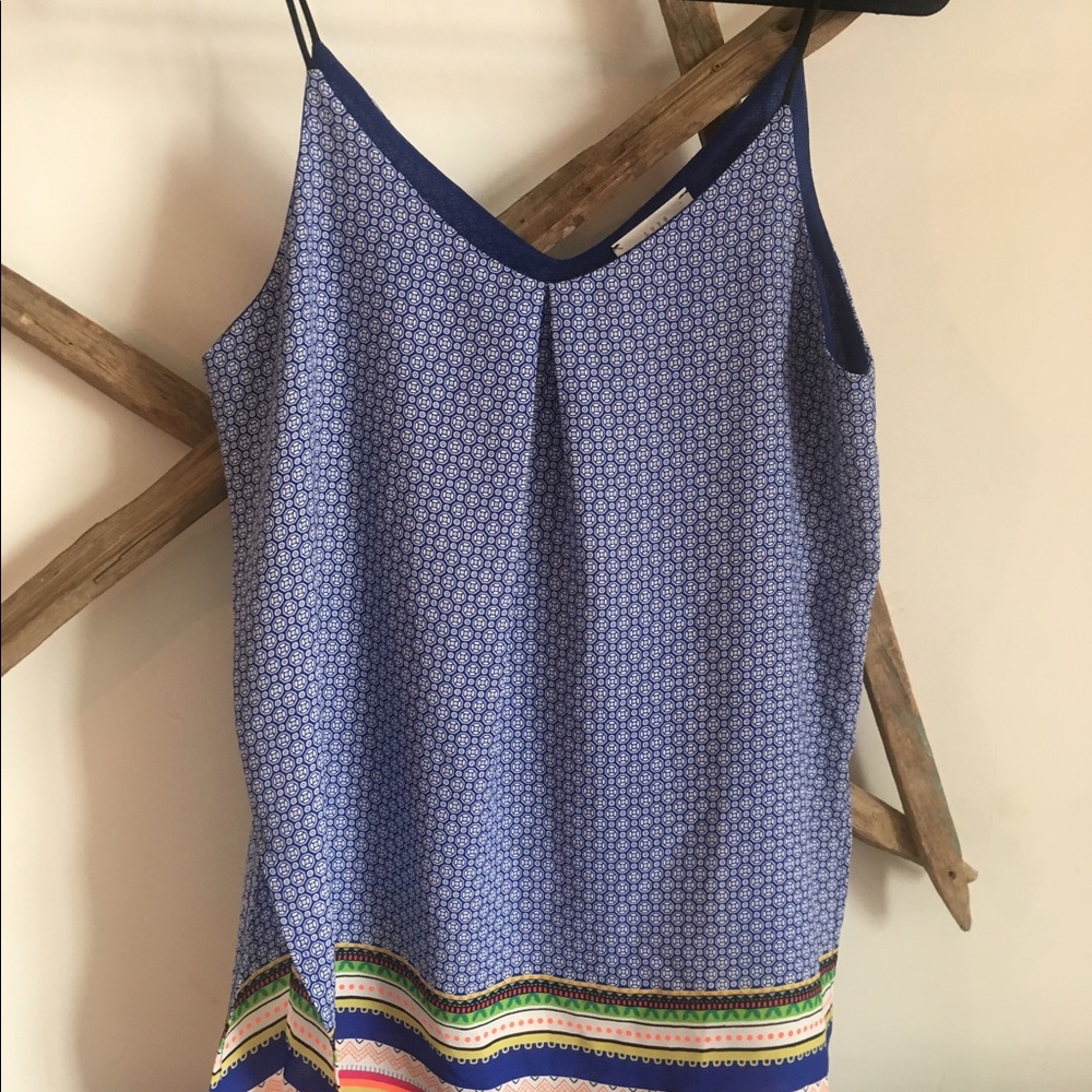 Colorful tunic with side slit