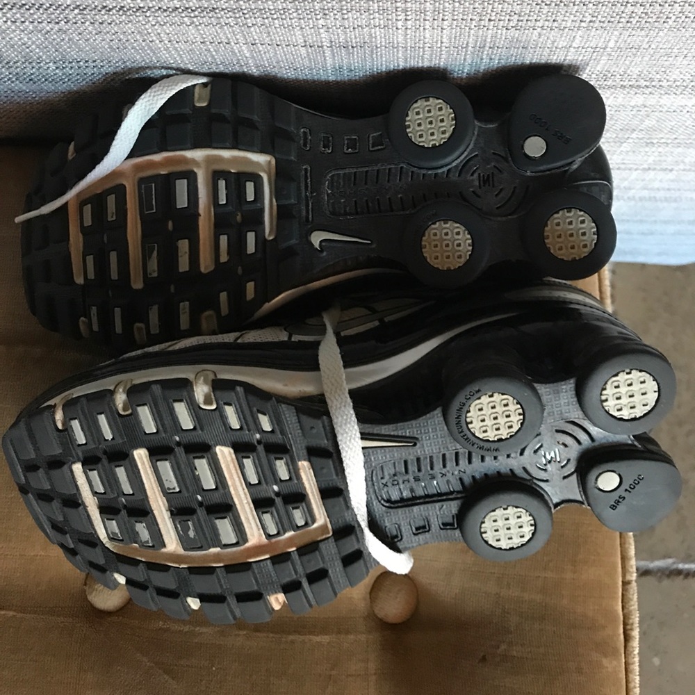 Nike shoes - Picture 4 of 4