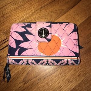 Vera Bradley Pink Daisy Wallet