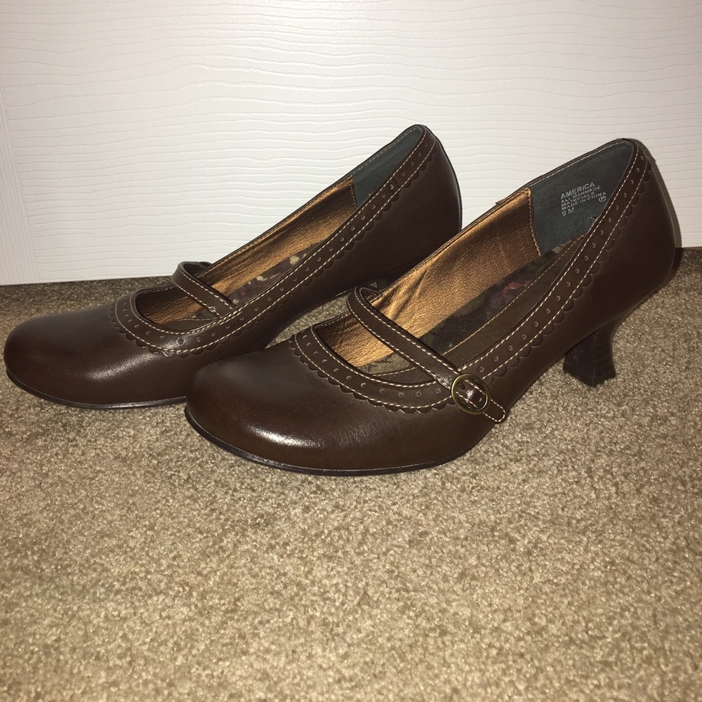 Mudd heels