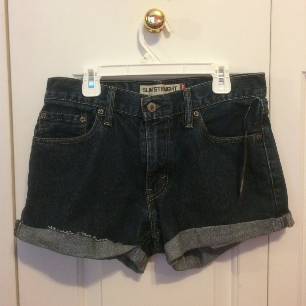 NWT LEVI SHORTS