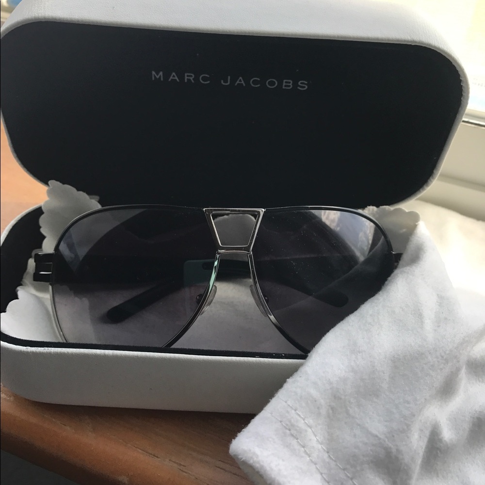 Marc Jacobs sunglasses