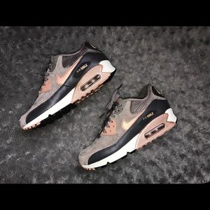 Nike Air Max 90 Leather Women Iron/Metallic Bronze