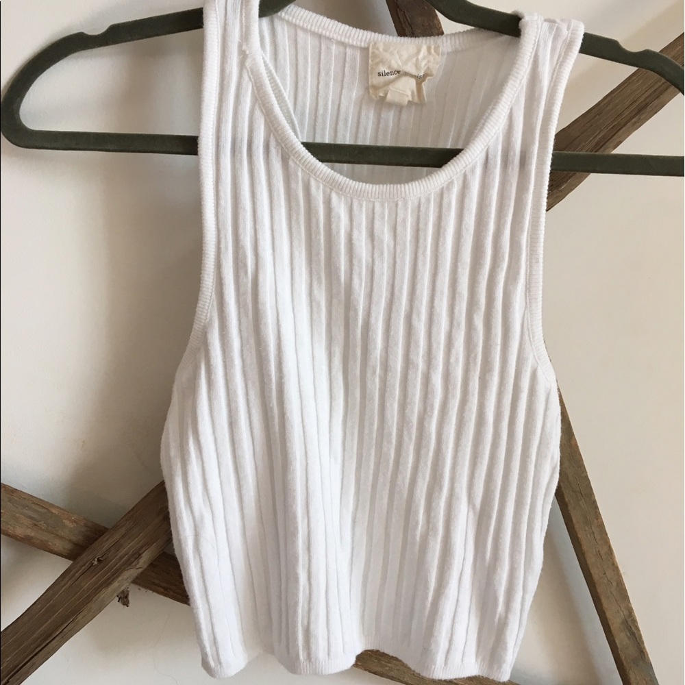 White crop top