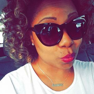 Meet your Posher, Iishamora