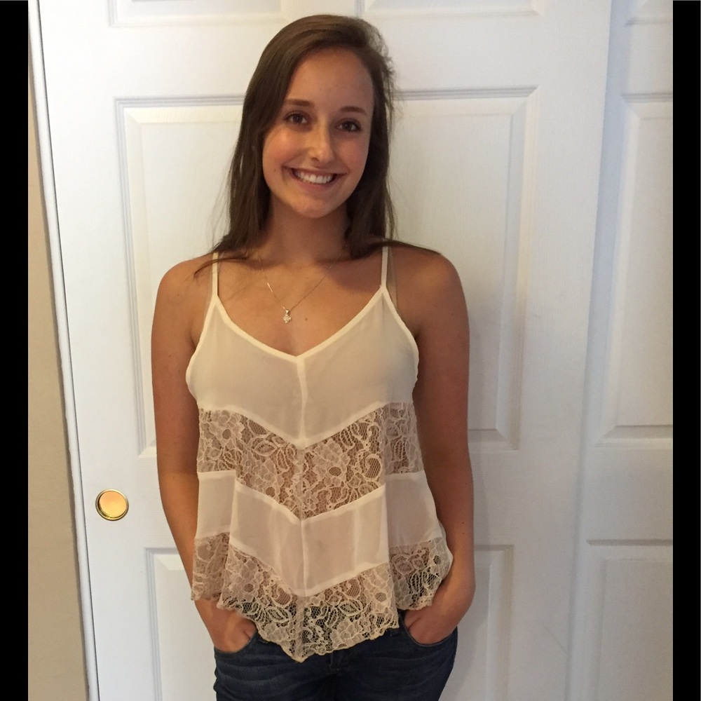 White, sheer, lacy top - size S, in EUC